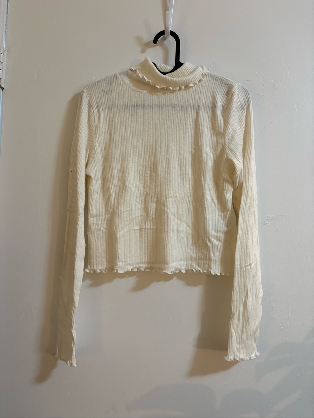 Madewell Ivory Ribbed Lettuce-Edge Mock Neck Top